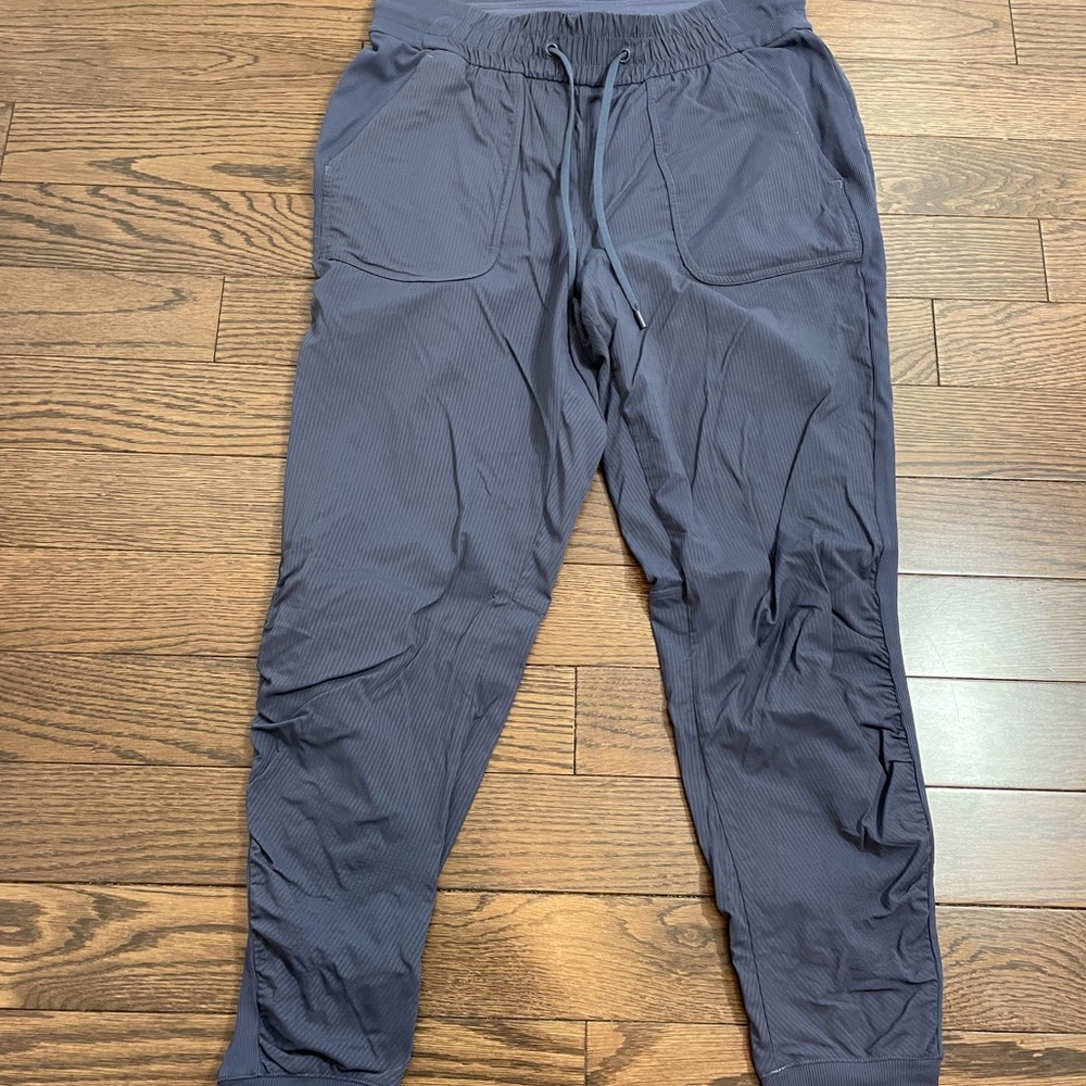 Lululemon Beyond the Studio Jogger